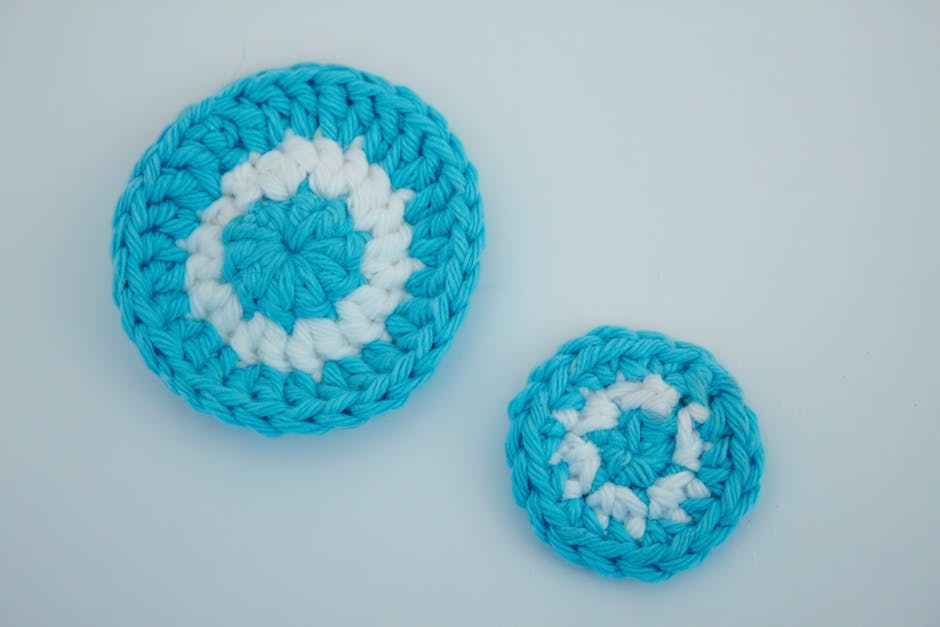 how to crochet in the round for flat circle coasters
