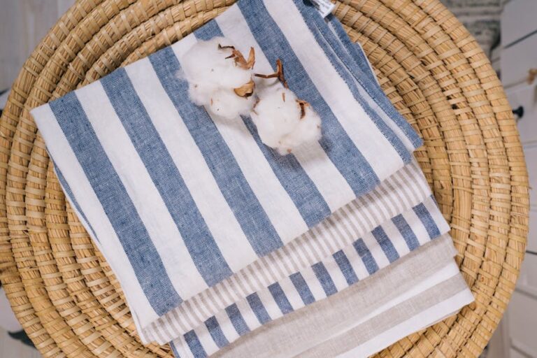 crochet dish towel pattern featured image