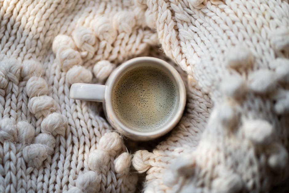 Cozy knitted blanket texture for granny stripe blanket inspiration