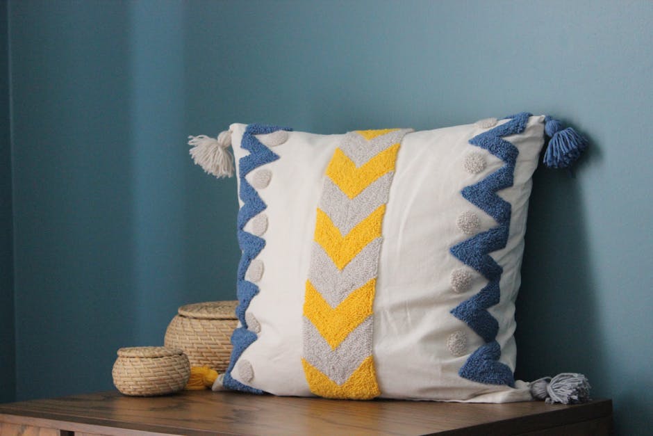 granny square cushion pattern with modern chevron design