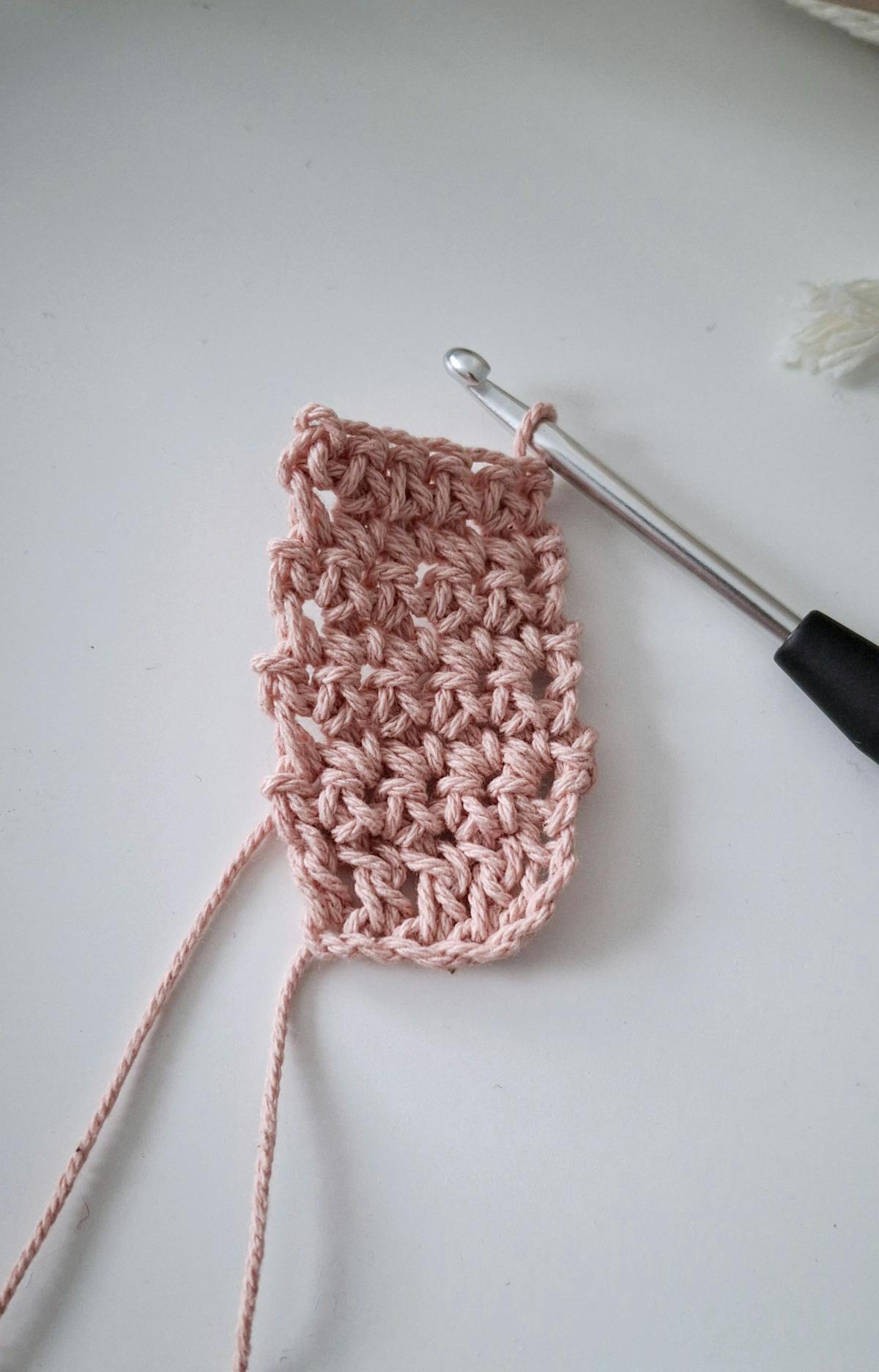 How to Single Crochet: 7 Easy Steps for Beginners