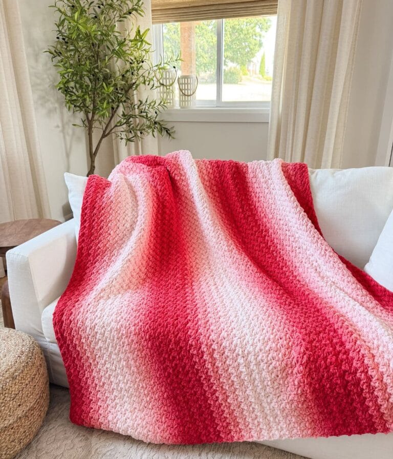 Crochet Throw Blanket Patterns: 7 Free Designs