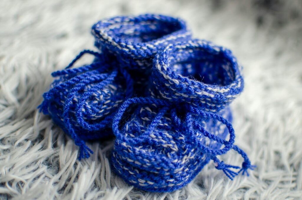 9 Adorable Crochet Booties Pattern for Beginners