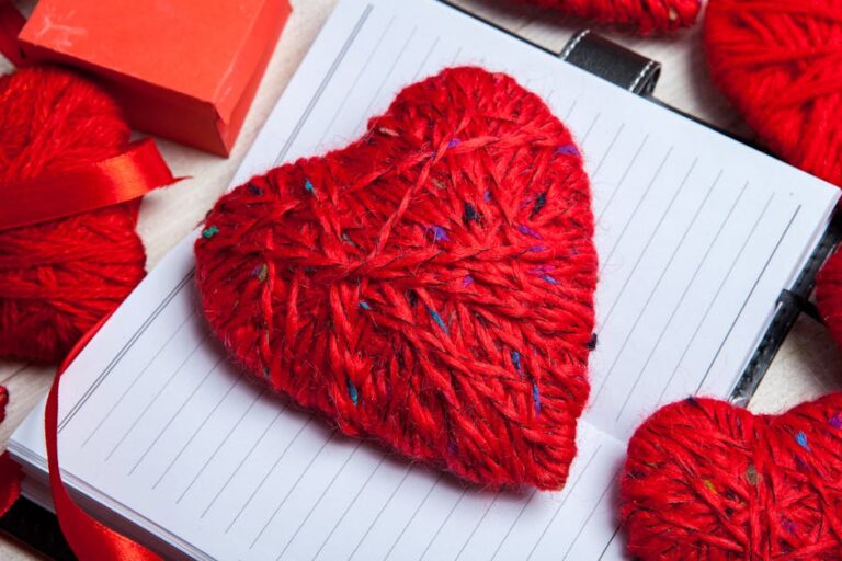 Mothers Day Crochet Gifts: 25 Free Patterns She’ll Love