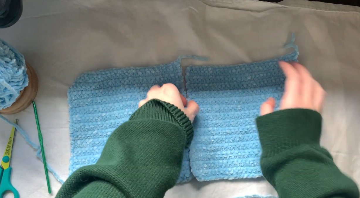 joining two crocheted velvet pillow panels together