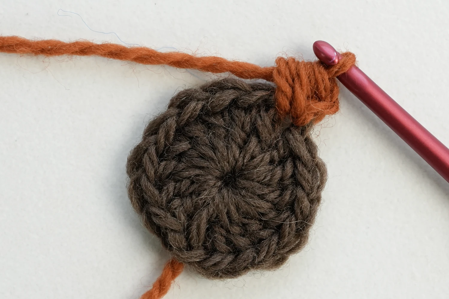 classic sunburst granny square puff stitches creating sun rays