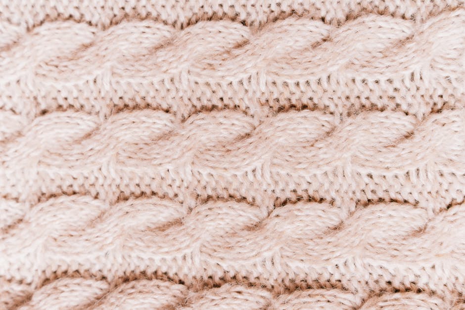 puff stitch yarn texture knitting closeup