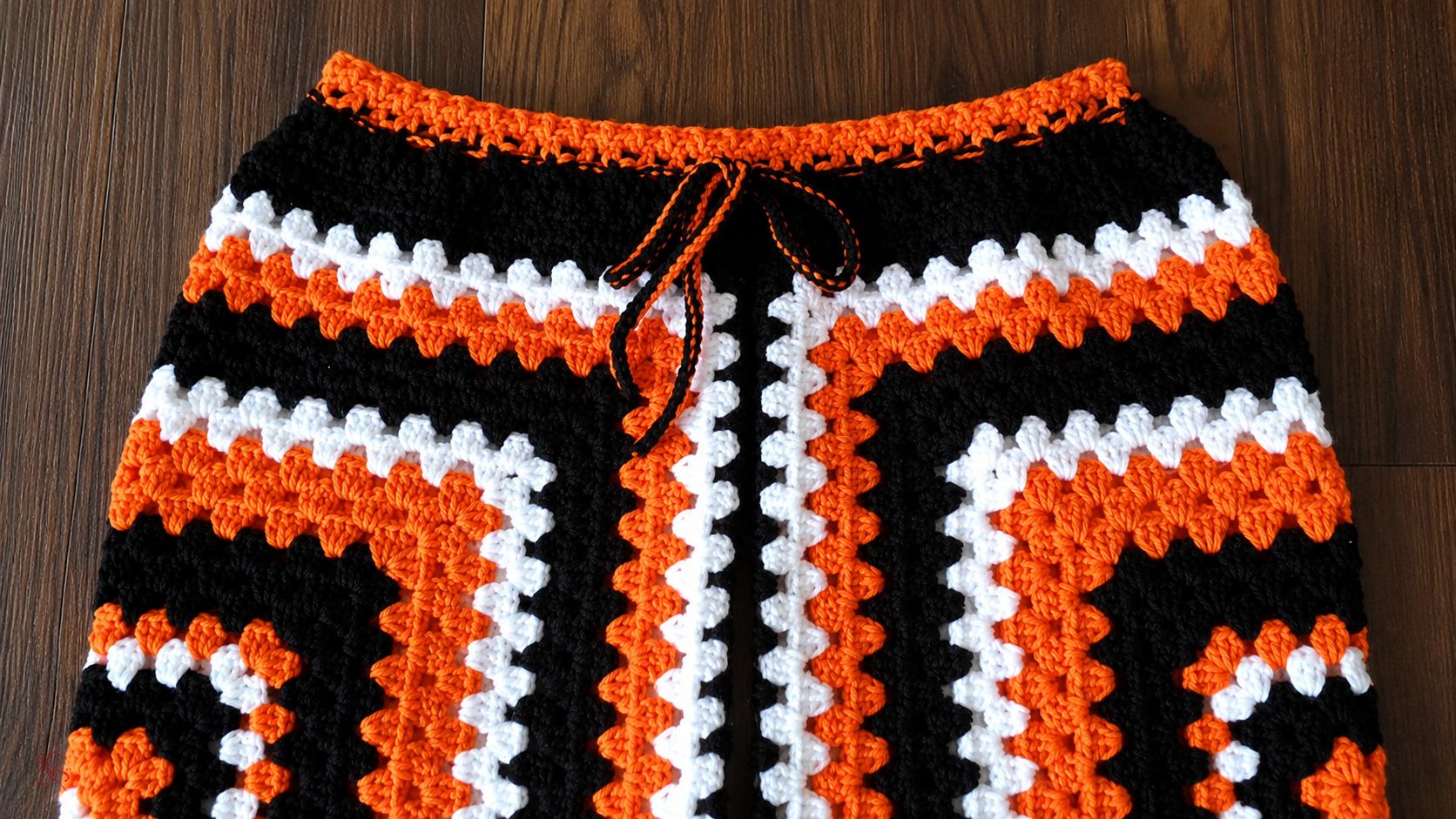 Granny square shorts with drawstring tie being added