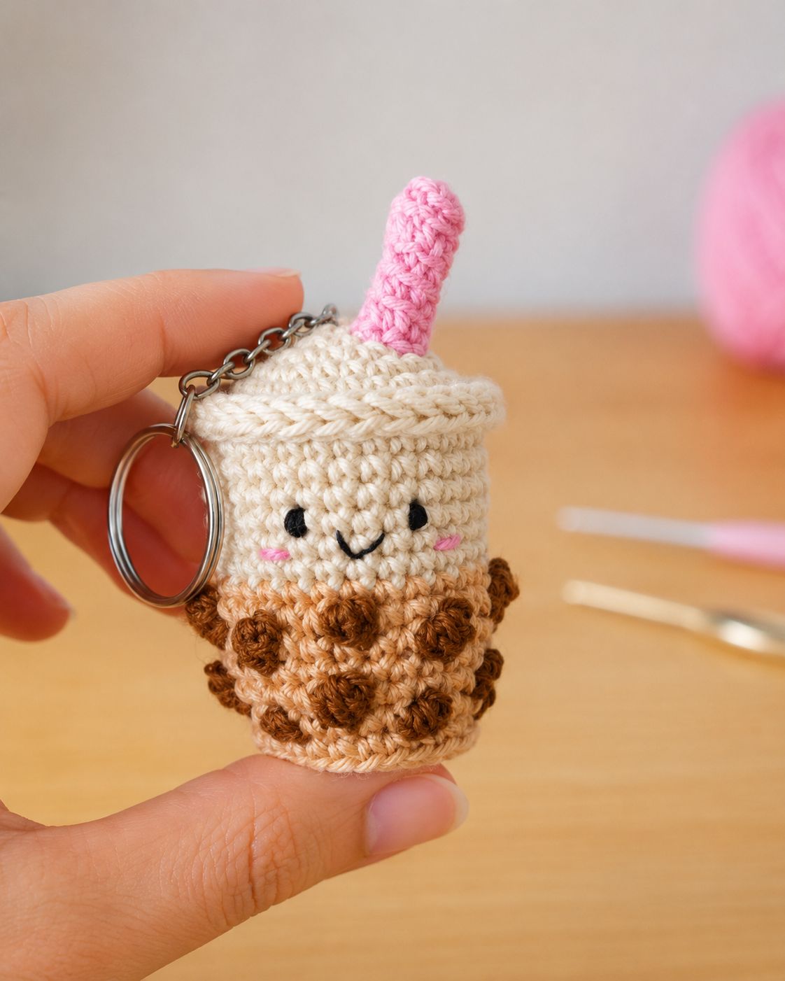 Miniature cupcake crochet bag charm pattern