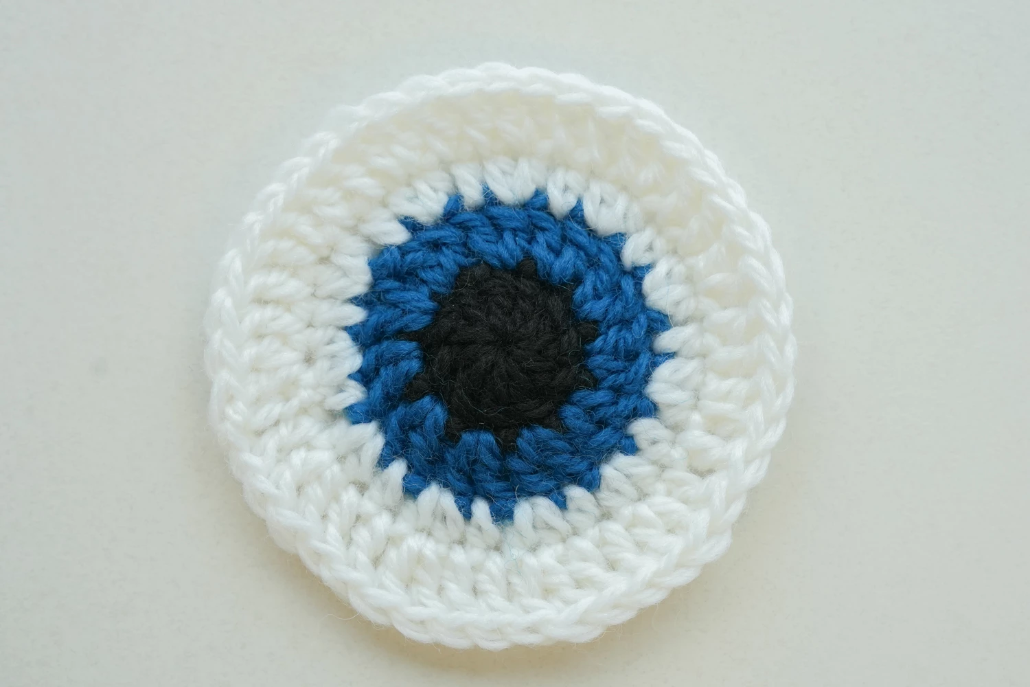 Devil Eye Granny Square Round 4 complete - full white sclera