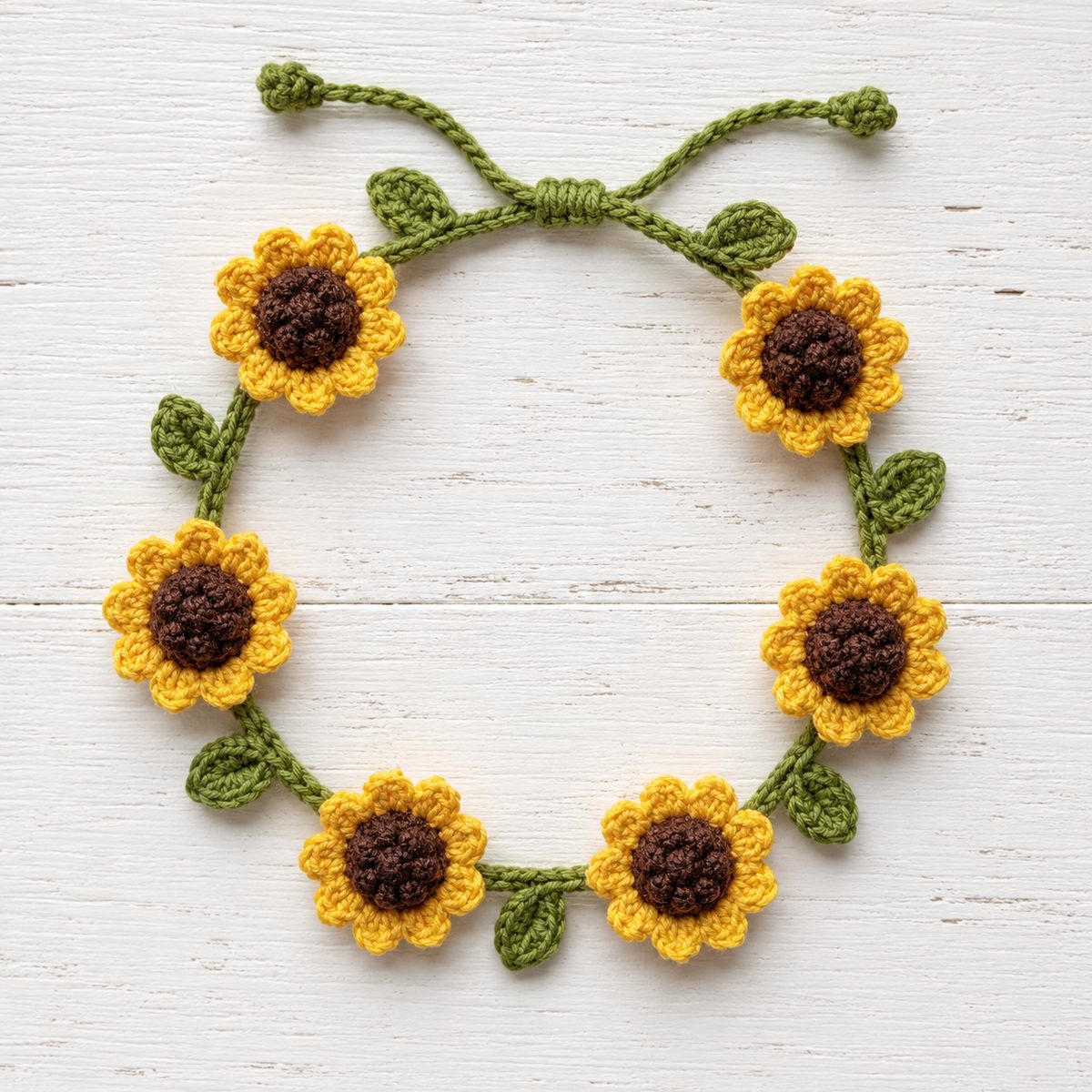 Crochet Sunflower Bracelet Pattern in 4 Steps (Free)