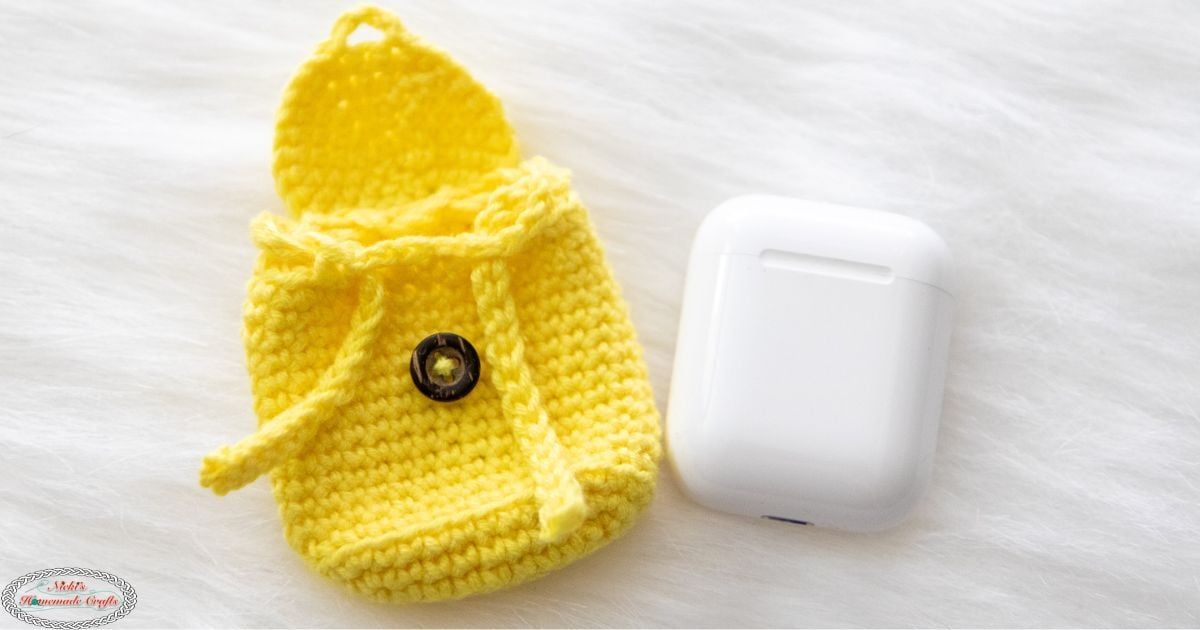 Backpack Keychain AirPods Case