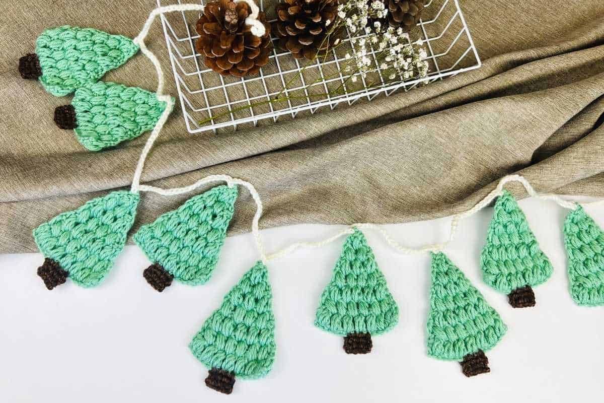 Christmas Tree Garland
